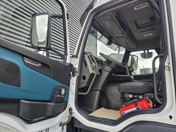 Volvo FM 460 6x2/4 / LIFT - STEER AXLE / DEMO / NEW / 1479 km!